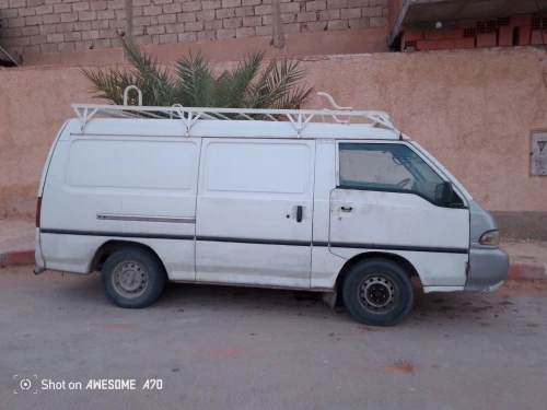 Hyundai H1 2003