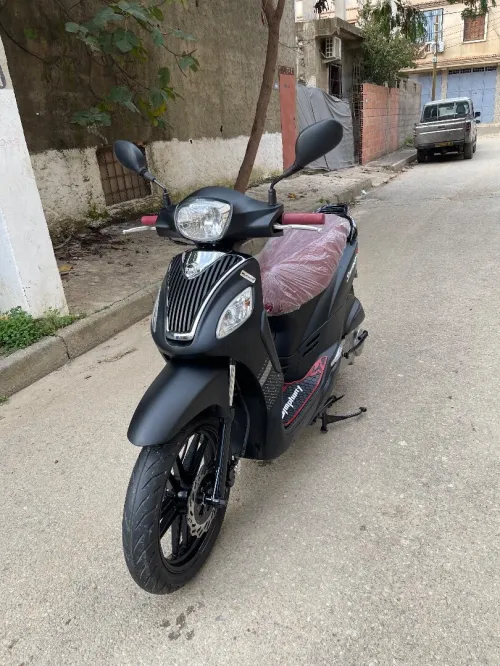Sym s S 2025