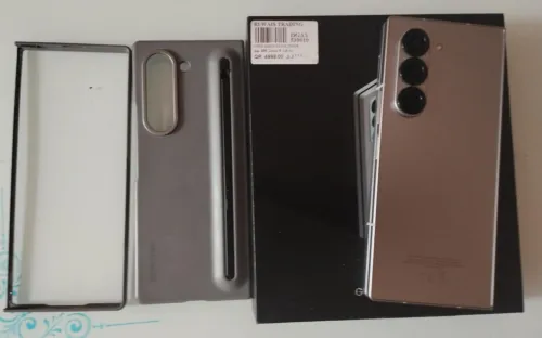 Samsung Z fold 6