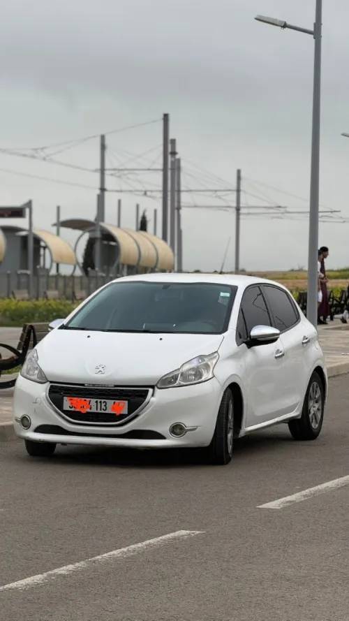 Peugeot 208 2013 Allure