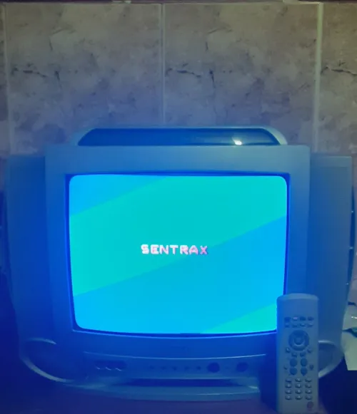 Vend télévision couleur portable