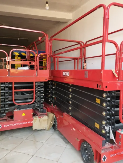 Nacelle ciseaux 14 M 2025