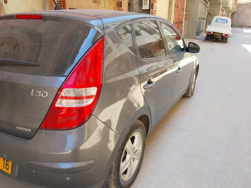 Hyundai i30 2012 Toute options