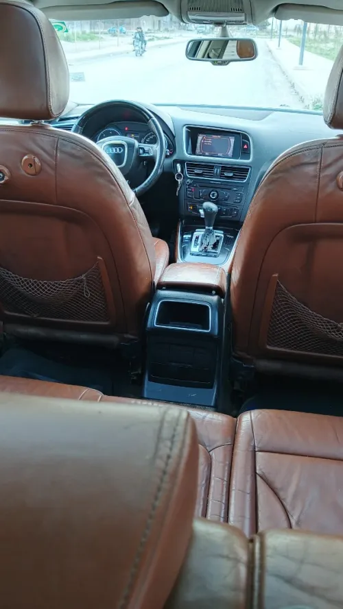 Audi Q5 2011 Off Road