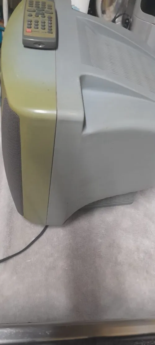 Tv portatif couleur