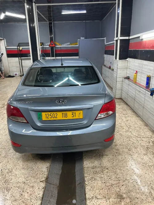Hyundai Accent RB  4 portes 2018 GL DZ