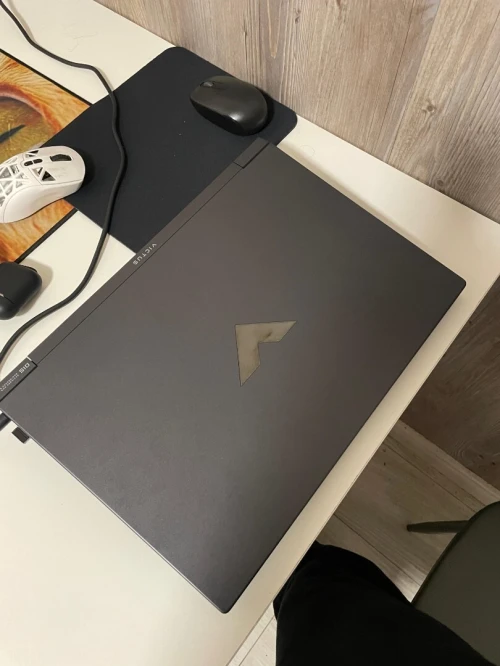 Hp victus