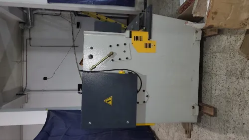 cisaille guillotine 2500