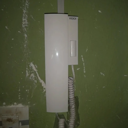 Electrician bâtiment et installation caméra surveillance et vision phone 