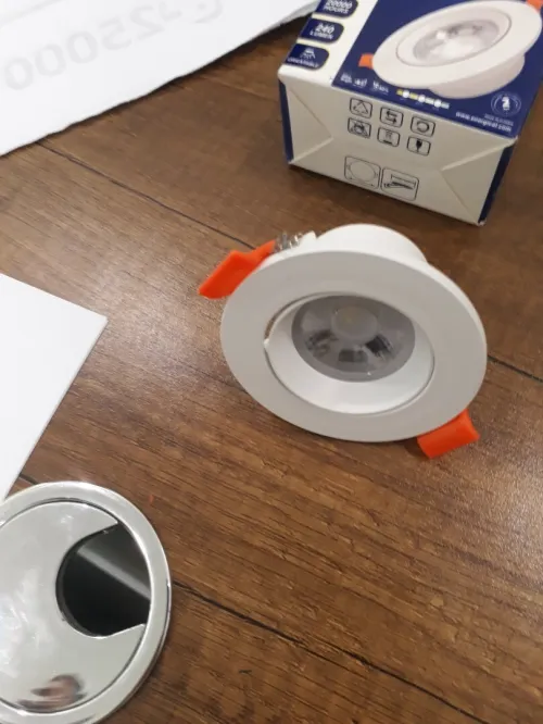 Spot led orientable