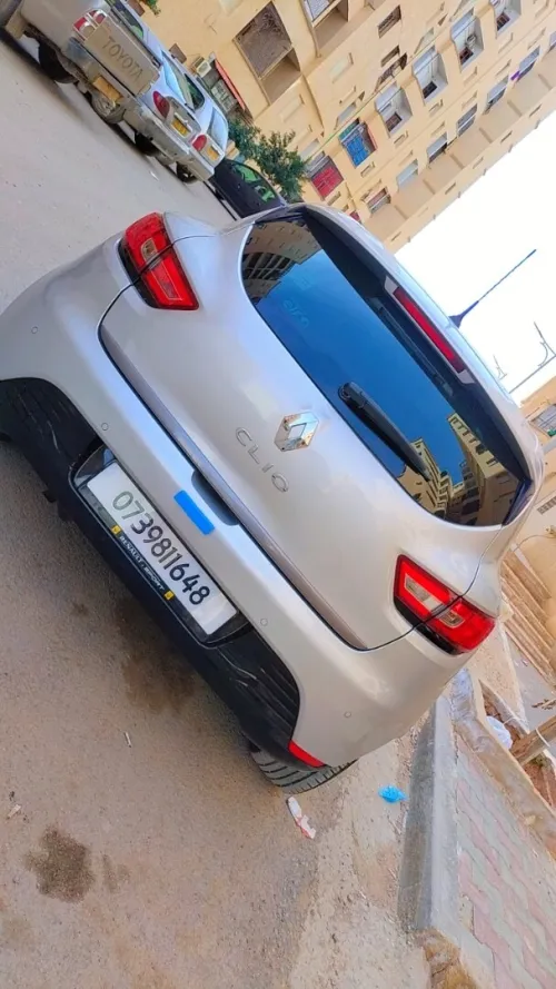 Renault Clio 4 2016 Limited 2