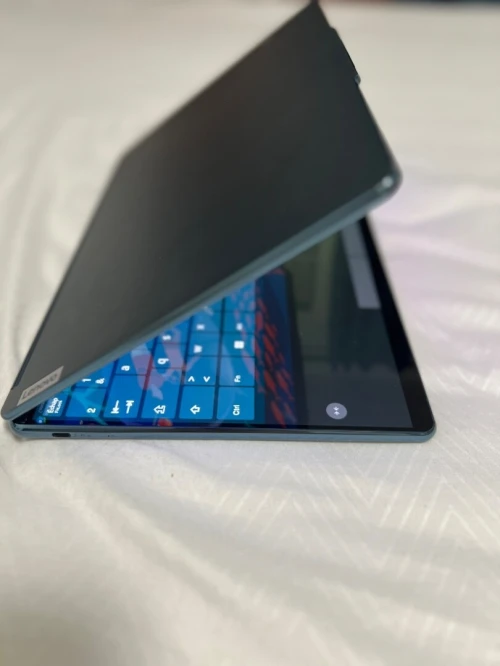 LENOVO Yoga Book 9 13iru8
