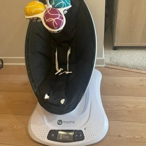 balançoire pour bébé MamaRoo Multi-Motion 4moms V4.0