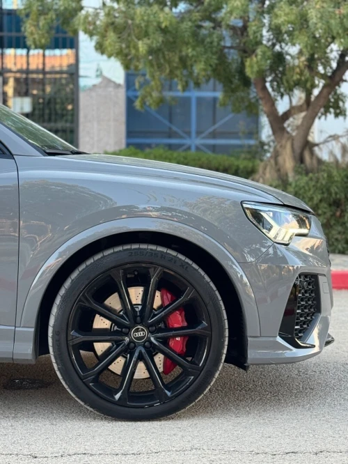 Audi RSQ3 Full Carbon 2023 
