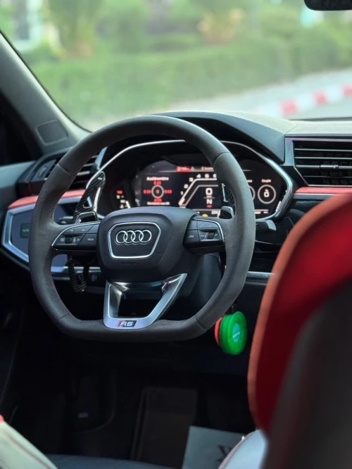 Audi RSQ3 Full Carbon 2023 