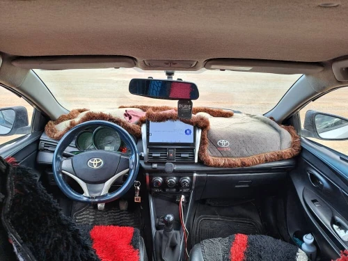 Toyota Yaris Sedan 2015 Style