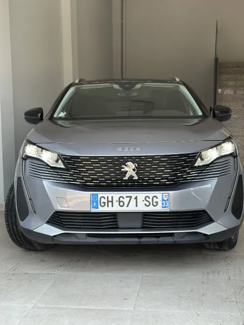 Peugeot 3008 2022 Road trip