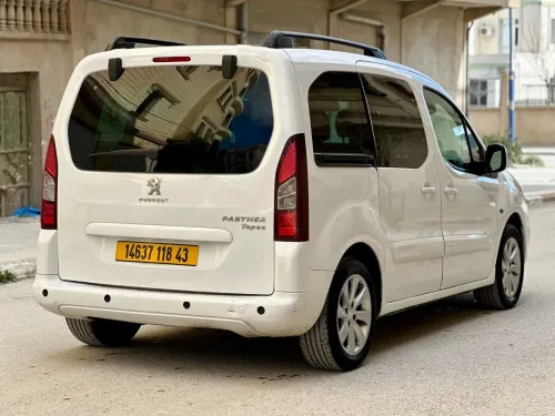 Peugeot Partner 2018 Tepee Allure 