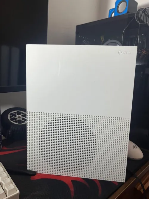 Xbox one s 1tb avec manette
