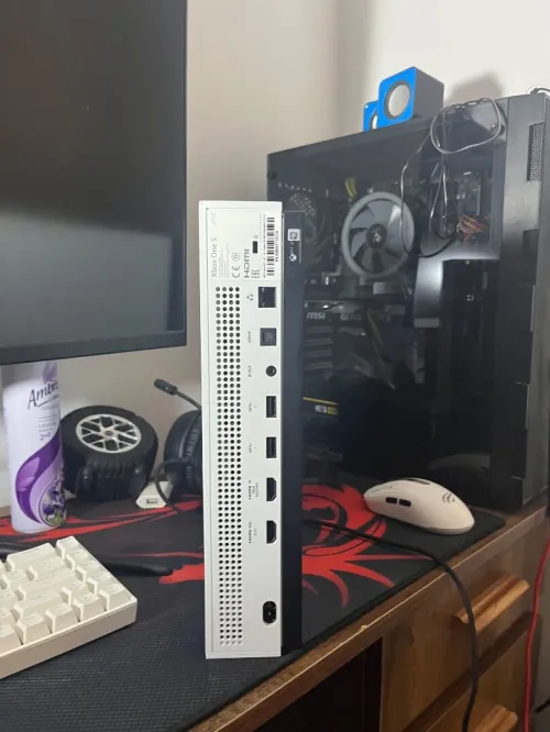 Xbox one s 1tb avec manette
