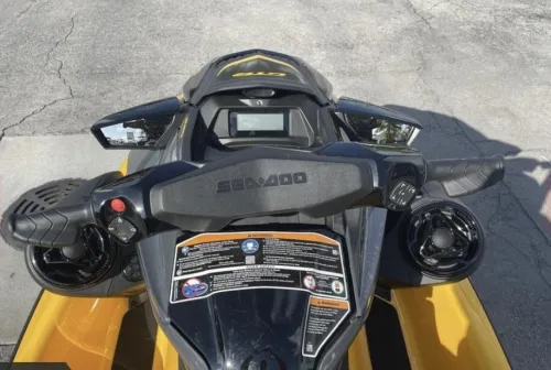 Jet Ski SEADOO GTR 230 de 2023
