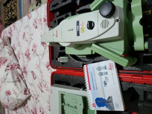 Leica TS15 1" R1000 + CS15 Robotic