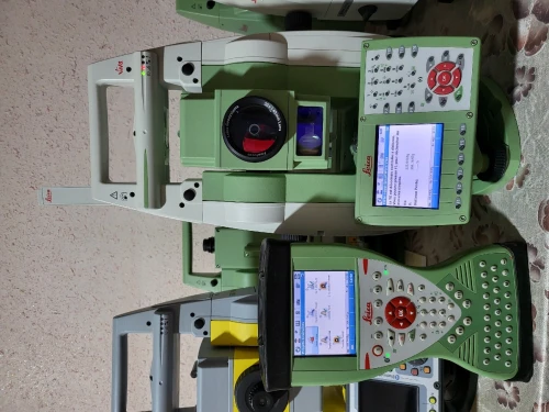 Leica TS15 1" R1000 + CS15 Robotic