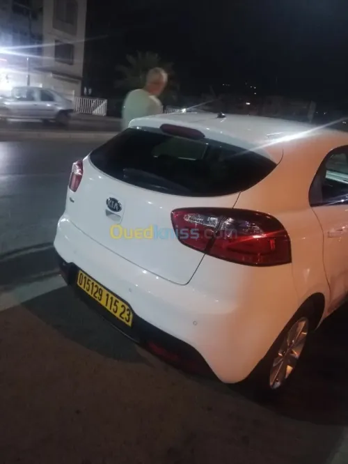 Kia Rio 5 portes 2015 