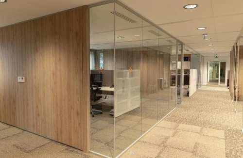 Menuiserie ,bois , aluminium et metallique