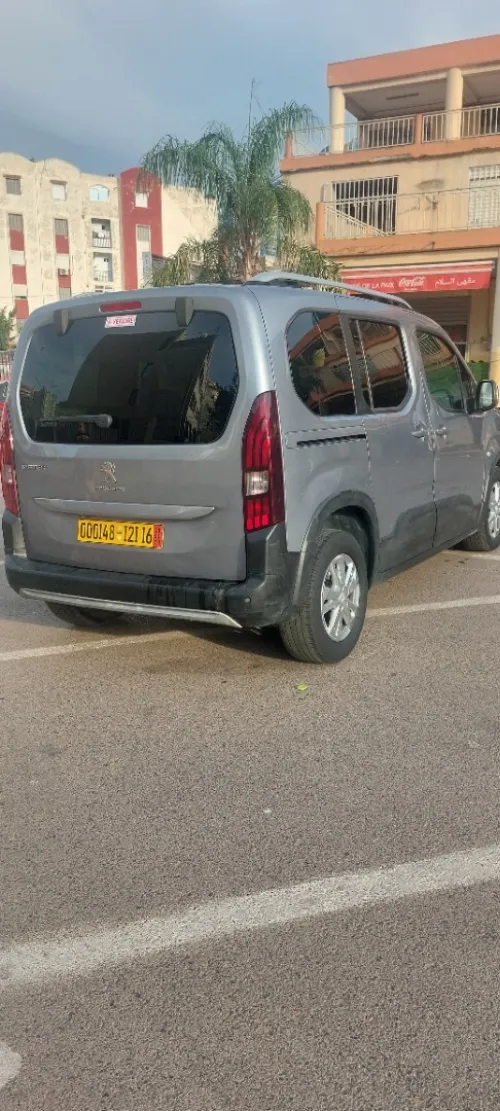 Peugeot Rifter 2021 
