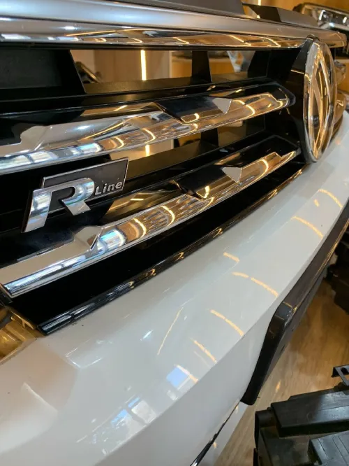 Parchoc w les fares tiguan 2019