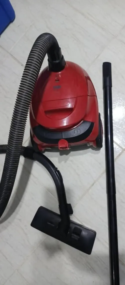 Aspirateur Beko avec sac 2L 1600 W