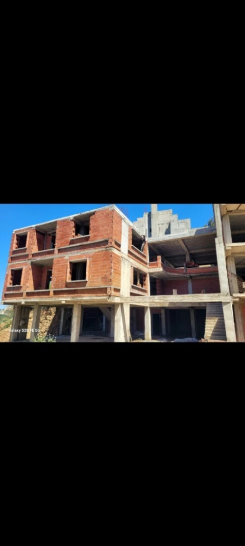 Vente bien immobilier Alger Bouzareah
