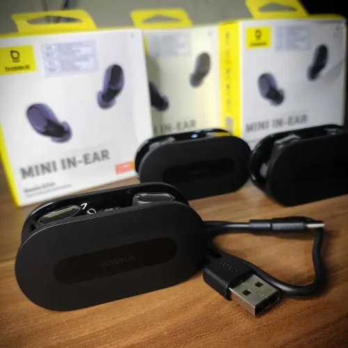 Airpods Baseus EZ10 original سماعات أصلية