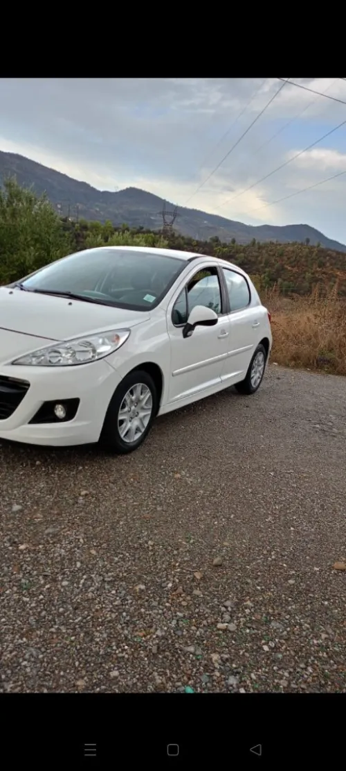 Peugeot 207 plus 2013 207 plus