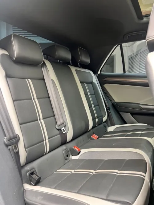 Volkswagen T-Roc 2025 R- Line Edition 