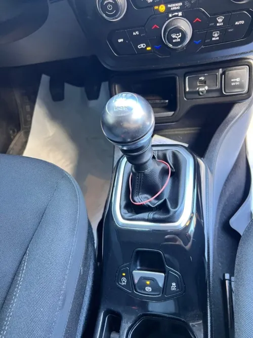 Jeep Night eagl 2022 Renegade