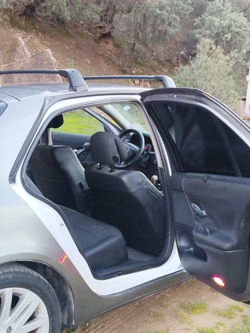 Renault Laguna 2 2001 Dynamique