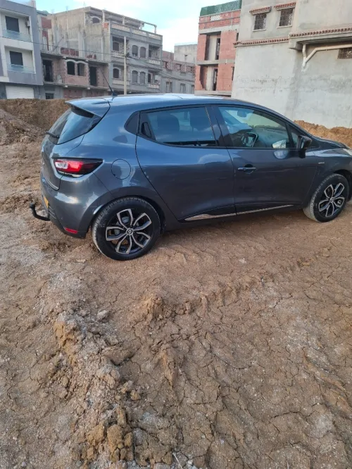 Renault Clio 4 Facelift 2022 Limited 2