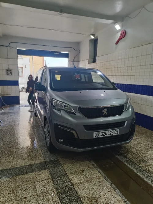 Peugeot Expert 2023 