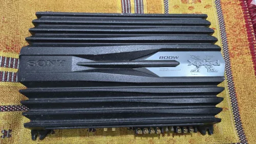 Emplie marque sony avec baffe marque ALPINE d'origine français 