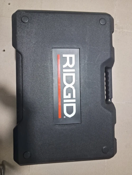 Boite Presse à sertir Electromécanique RIDGID 