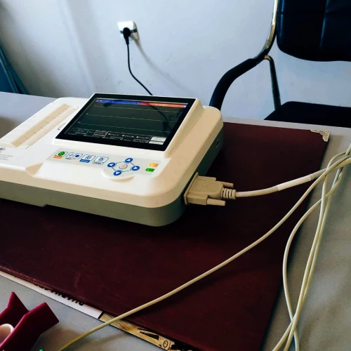 ECG Contec 600G électrocardiographe