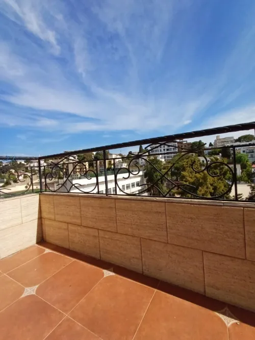 Location Appartement F5 Alger Hydra