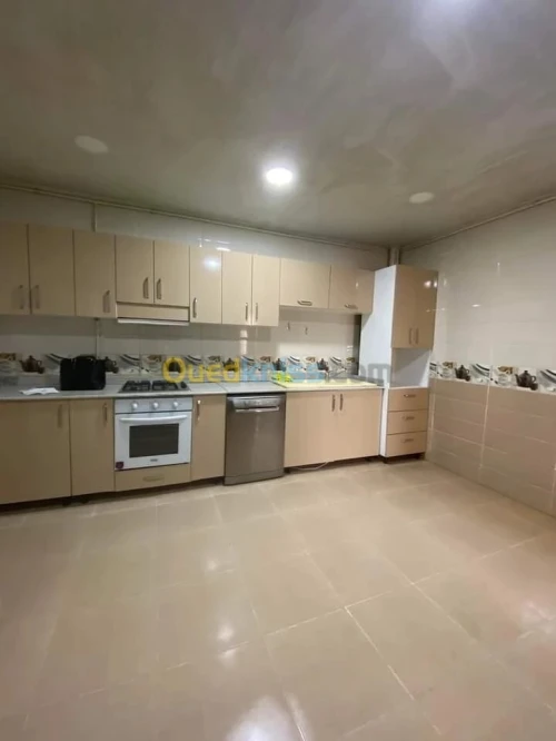 Location Appartement F5 Alger Reghaia