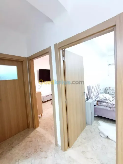 Location Appartement F4 Alger Bordj el bahri