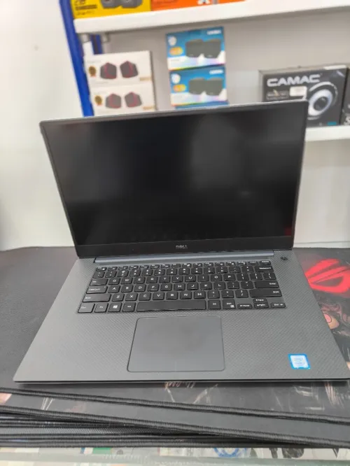 DELL XPS 15