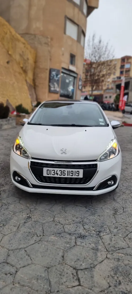 Peugeot 208 2019 Allure Facelift