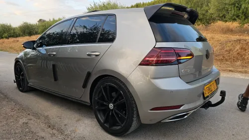 Volkswagen Golf 7 2018 Carat
