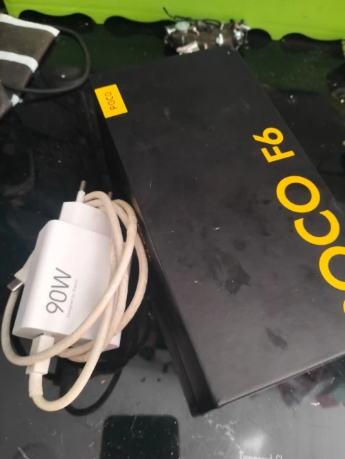 Poco F6